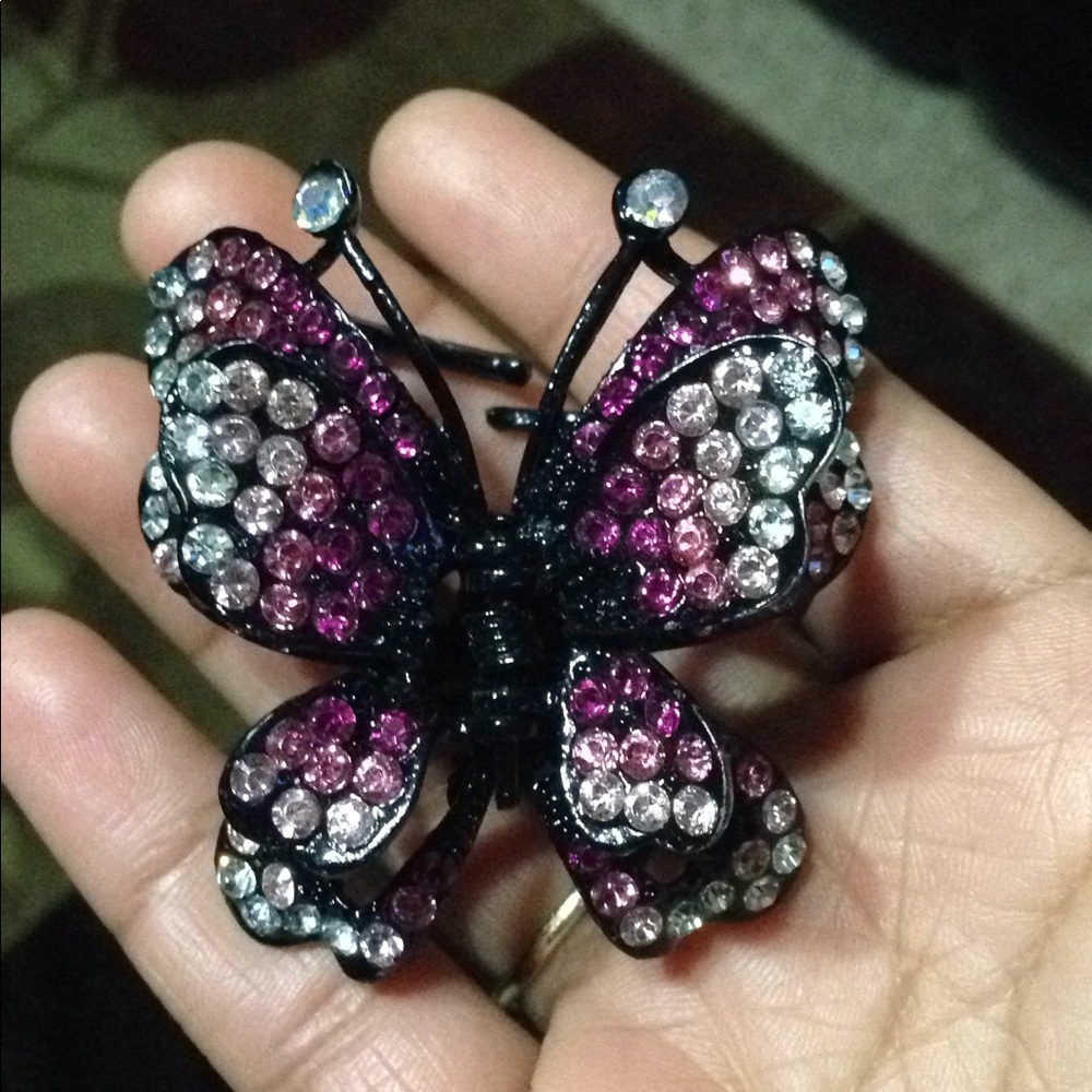 Pink stones butterfly metal clip